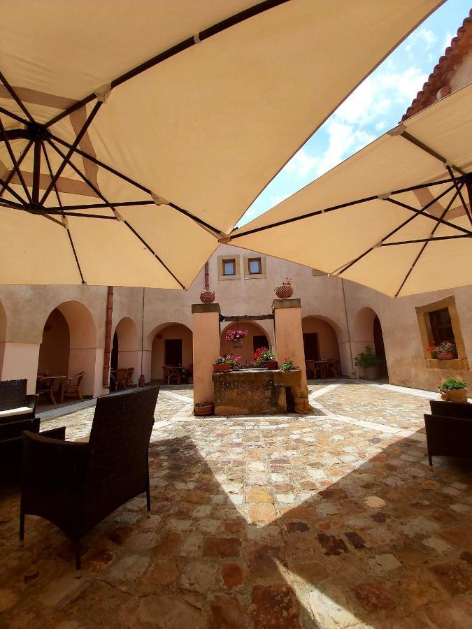 Al Convento Hotel San Mauro Castelverde Ngoại thất bức ảnh